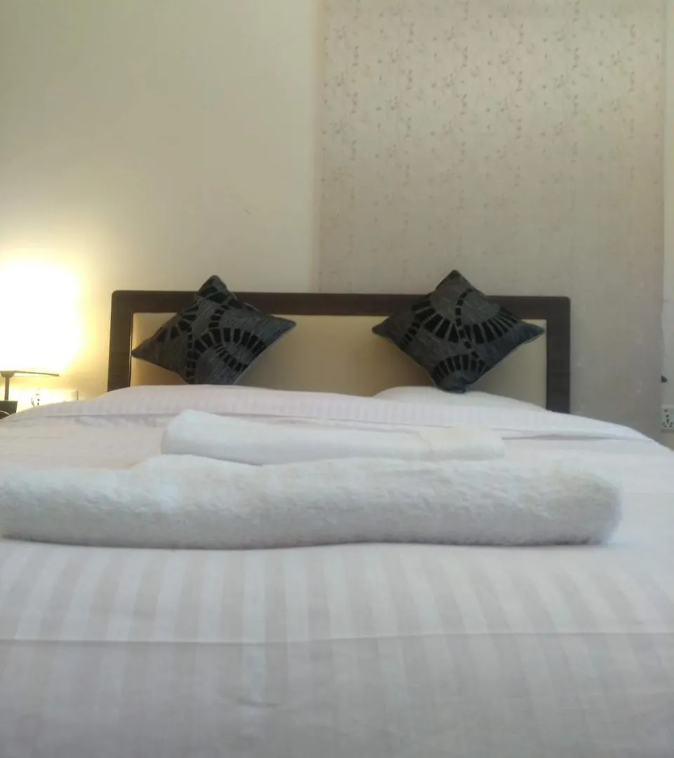 Hidden Leaf Bed And Breakfast Lalitpur Bed & Breakfast